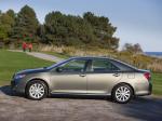 Toyota Camry XLE 2011 года